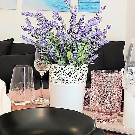Pet Friendly In Okrug Gornji *