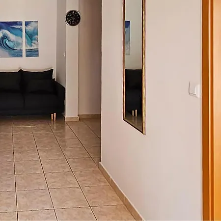 Apartmán Pet Friendly In Okrug Gornji *