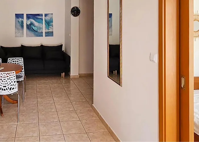 公寓 In Okrug Gornji *