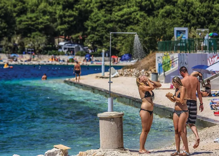 In Okrug Gornji 公寓 特罗吉尔